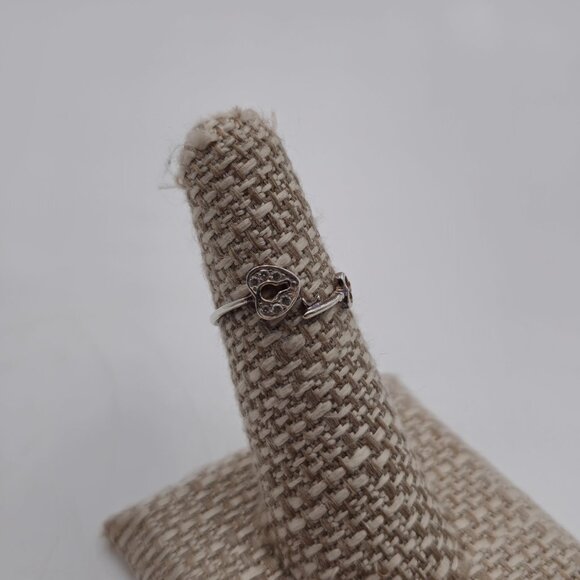 Size 5.5 Sterling Silver Cubic Zirconia Heart Key Lock Ring A3823 - Picture 2 of 6